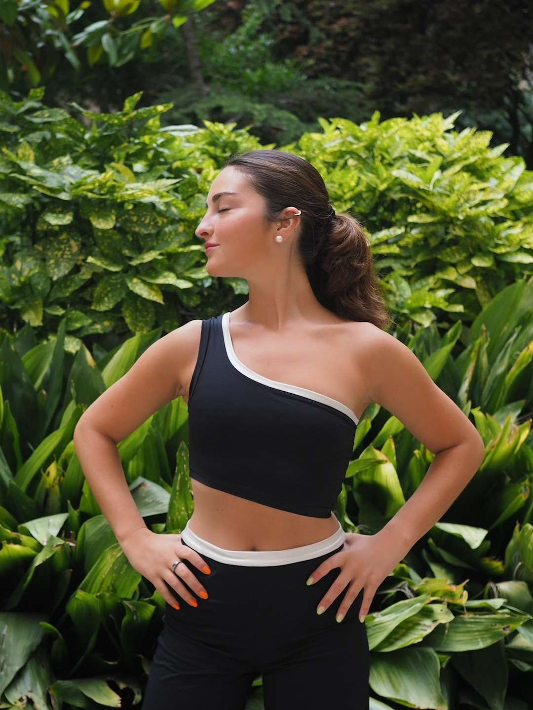 TOP INES - SILVERBLACK