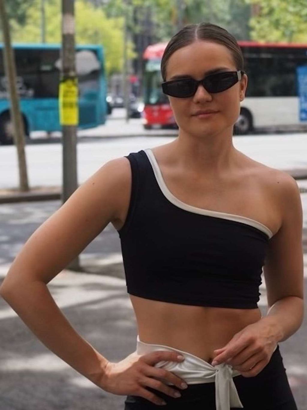 TOP INES - SILVERBLACK