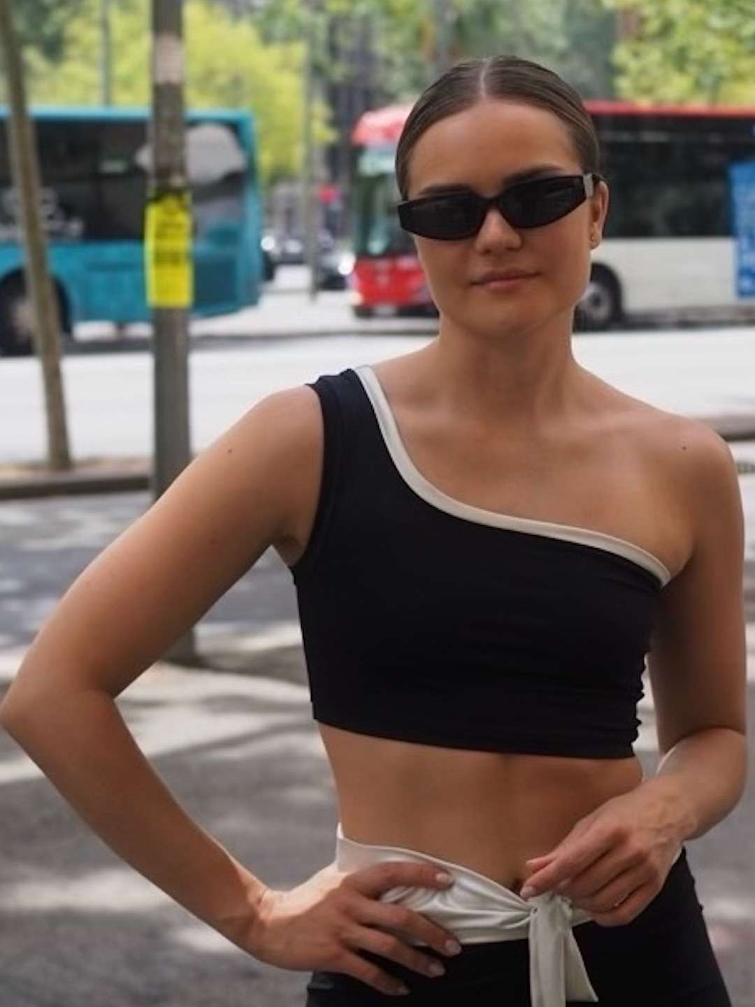 TOP INES - SILVERBLACK
