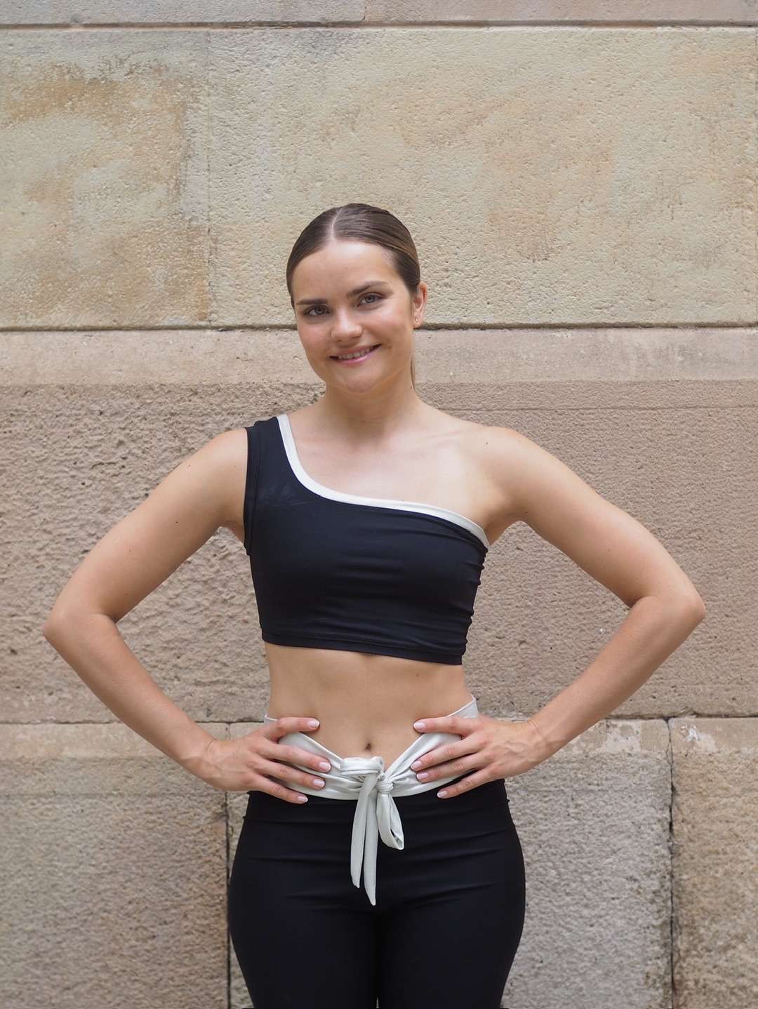 TOP INES - SILVERBLACK