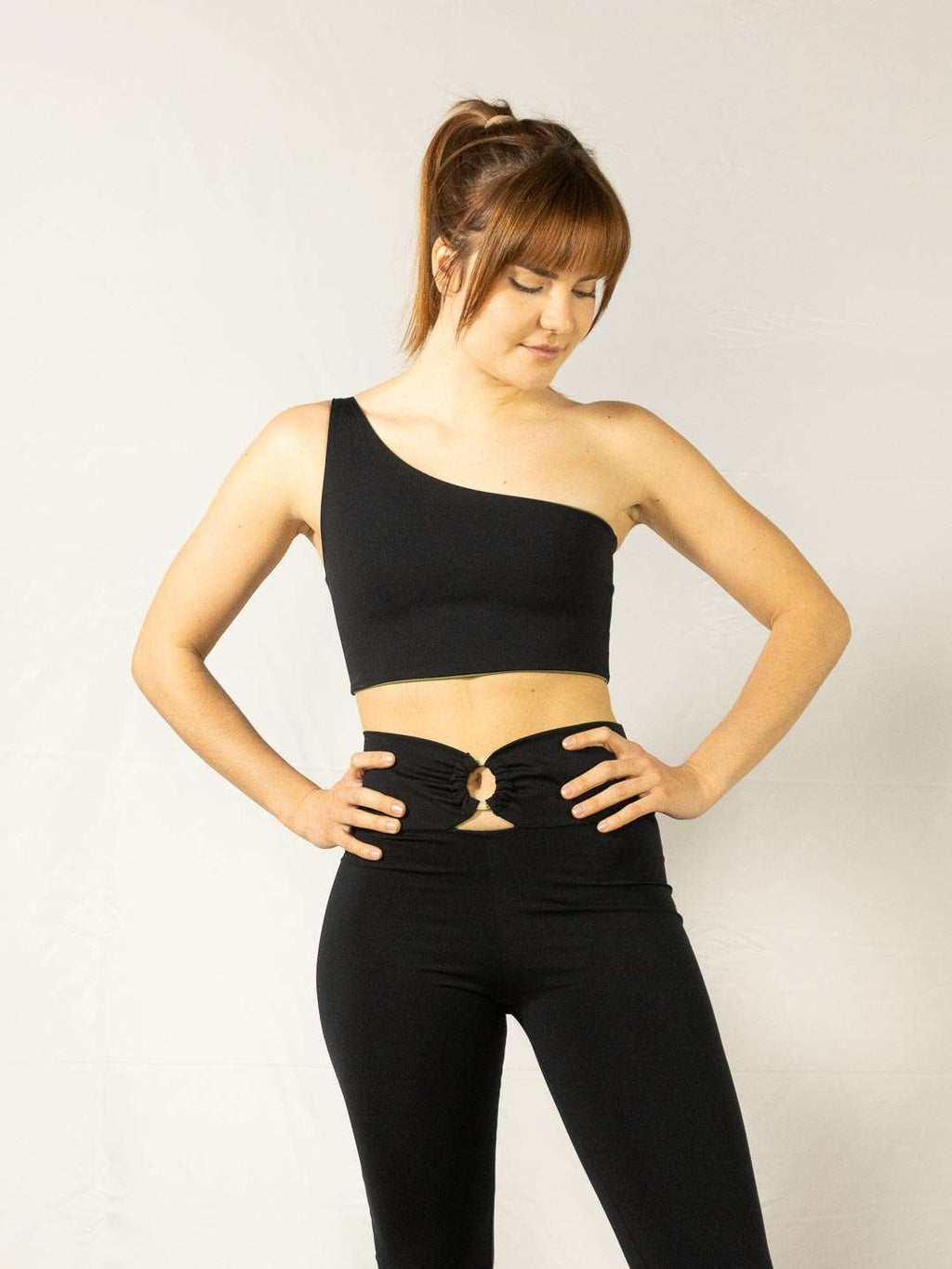 TOP INÉS REVERSIBLE - Black Olive